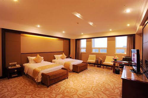 Chutian Guangdong International Hotel Wuhan Eksteriør bilde